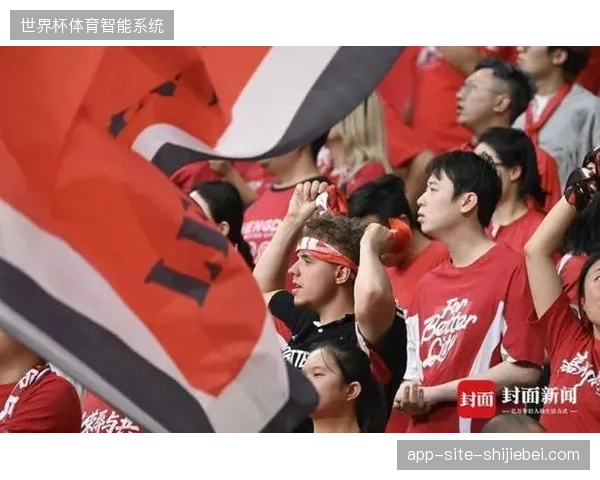 成都蓉城1-0力克山东泰山，茹萨头球制胜加冕中超联赛半程冠军